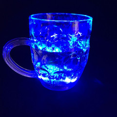 Светящийся бокал для пива Color Cup, 300 мл