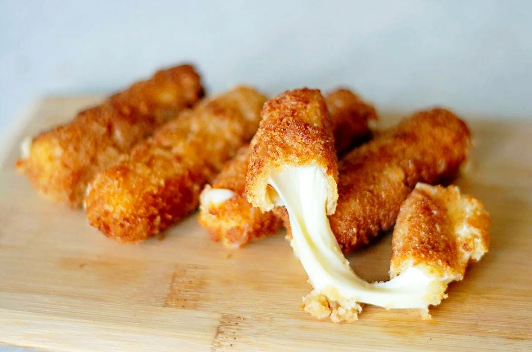 Mozzarella Cheese Sticks