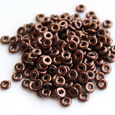 Стеклянные бусины O bead Jet Bronze