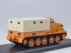 AT-T heavy tractor board with awning orange Start Scale Models (SSM) 1:43