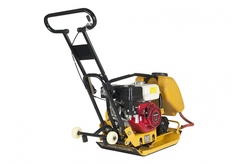 Виброплита бензиновая Sturm PC8806H