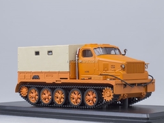 AT-T heavy tractor board with awning orange Start Scale Models (SSM) 1:43