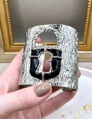 Браслет-манжета широкий KEYHOLE в стиле Schiaparelli матовое серебро/золото