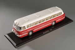 Ikarus-55.14 white-burgundy Classicbus 1:43