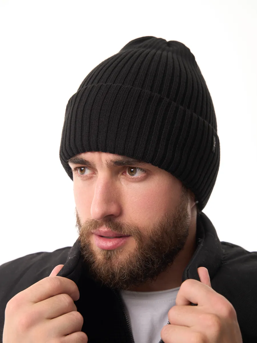 Шапка осенняя бини вязаная зима