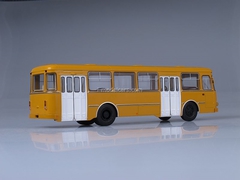 LIAZ-677M Bus 1:43 Start Scale Models (SSM)