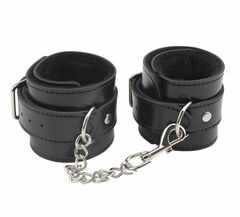 Черные оковы на ноги Obey Me Leather Ankle Cuffs - 