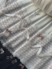 Кружево эластичное молочное/серебристый пион 18 см, Китай