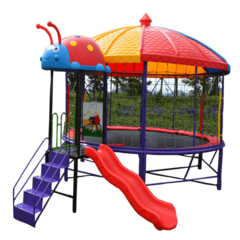 Батутная арена с горкой «Весёлый Жучок 4», диаметр 12 футов 4,5x3,8x2,8 м