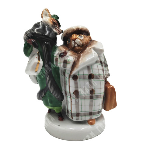 Лиса и бобер. Б.Я. Воробьев, И.И. Ризнич. Фарфор. ЛФЗ, 1950–1960.