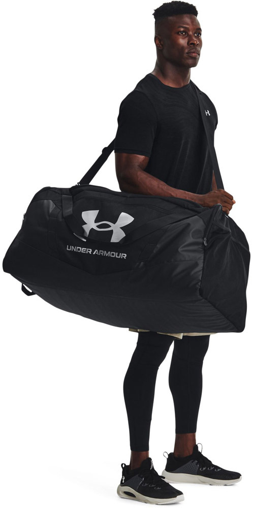 Under hot sale armour duffle