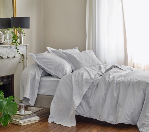 Постельное белье семейное Blanc des Vosges Divine metal