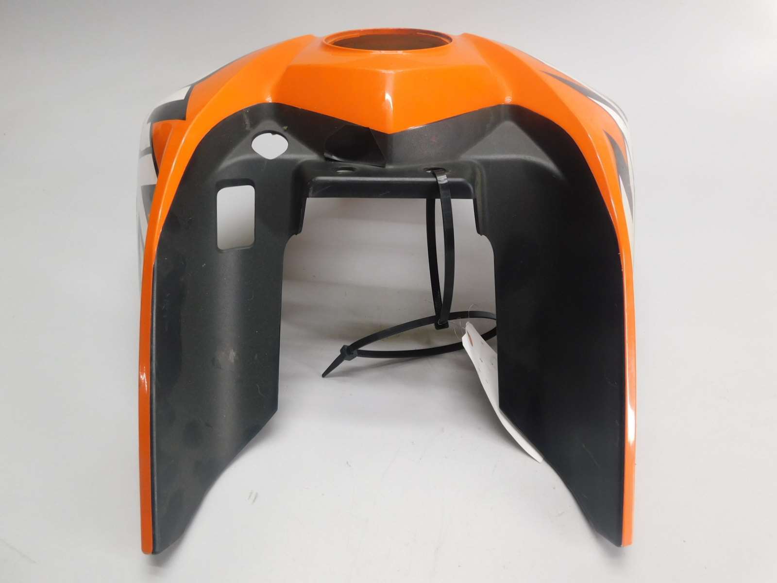 Ktm duke 125 tank cover clearance