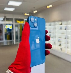 iPhone 13, 128 ГБ б/у