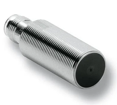 Omron E2A-M12LS04-WP-B15M