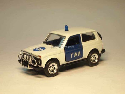 VAZ-21213 Niva Lada GAI USSR Police Agat Mossar Tantal 1:43