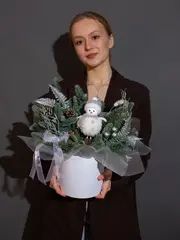 Новогодняя композиция Снеговичок