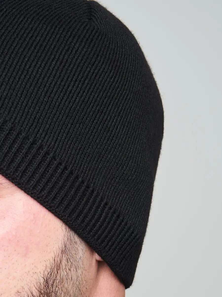 Шапка мужская вязаная