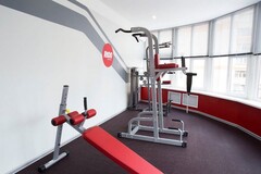 Поднятие колений / турник / брусья Aerofit IFPT