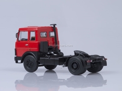 MAZ-5432 road tractor early cabin red AutoHistory 1:43