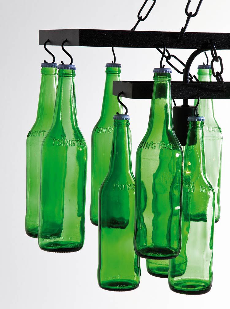 Люстра из стеклянных бутылок: 10 фото моделей, сделанных своими руками