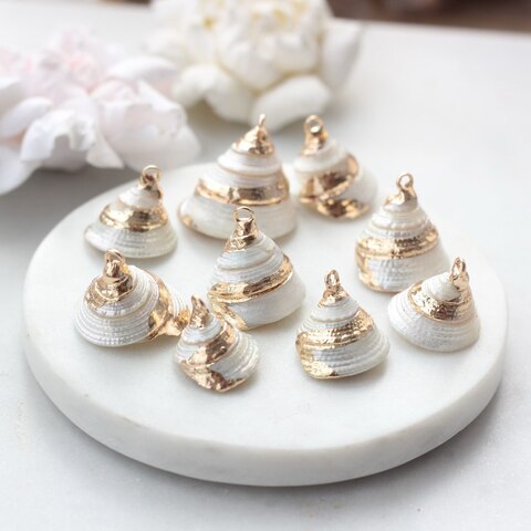 Подвеска Ракушка с позолотой 16-28 на 17-26 мм, РК039