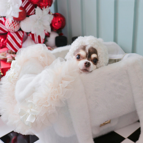 050 Сумка для собаки до 4 кг "Снежная королева" / Wooflink