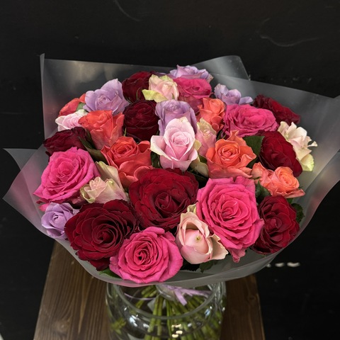 Микс из 31 кенийской розы