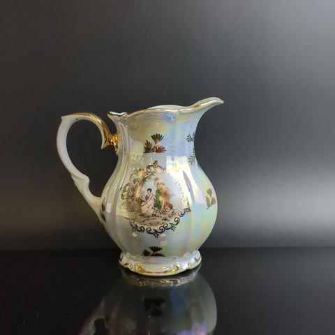 Молочник фарфоровый из сервиза "Мадонна", Kahla GDR, люстр, изображение, золочение, винтаж времён 1970-1990 гг