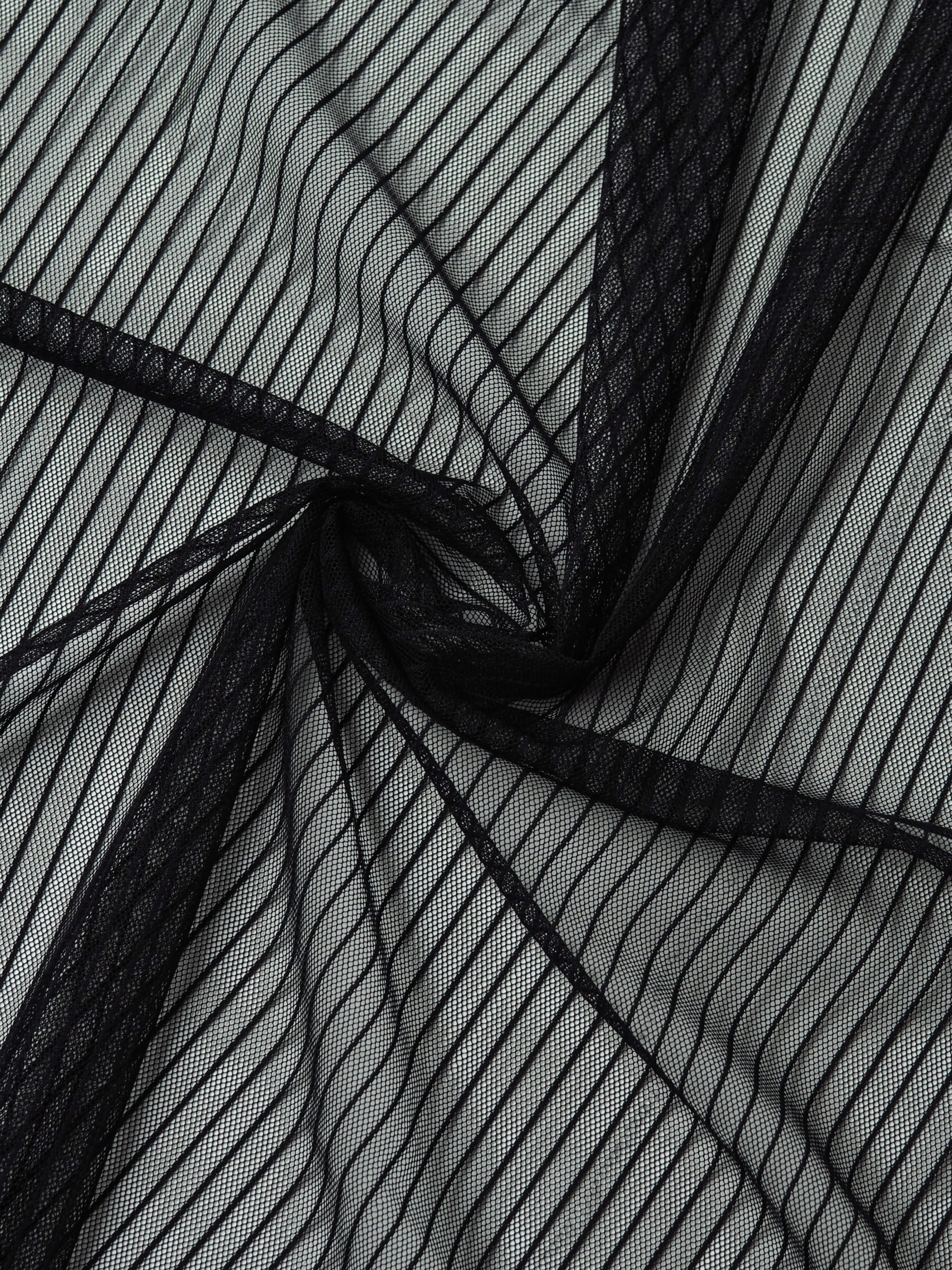 Сетка в полоску для белья черная малоэластичная метражом