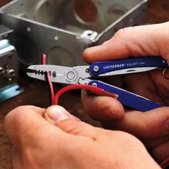 Мультитул-брелок Leatherman Squirt ES4 Blue, 9 функций (831239) цвет синий | Multitool-Leatherman.Ru
