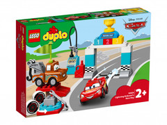 Lego konstruktor  Lightning McQueens Race Day