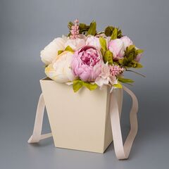 Коробка Для Цветов «Трапеция» Кремовый, 17см*15см*18см, 1 шт.