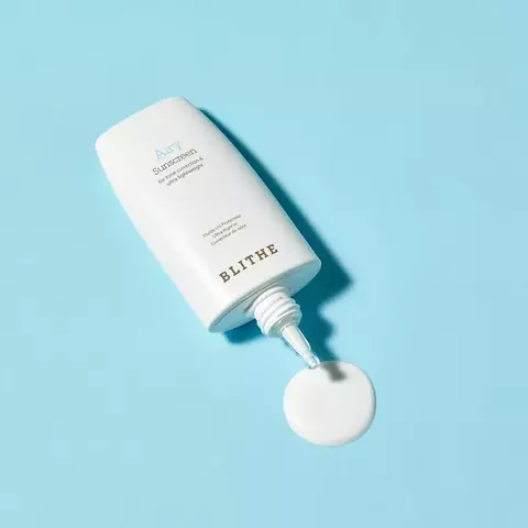 Солнцезащитный крем Blithe на физических фильтрах  Airy Sunscreen SPF 50+ PA ++++ 50 мл