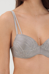 Бюстгальтер с формованными чашками на косточках LISCA AMAZE 10351