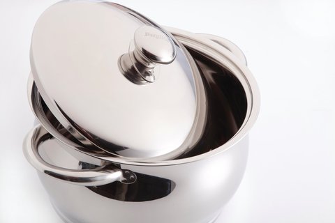 Кастрюля с крышкой 24см 6,6л Cosmo
