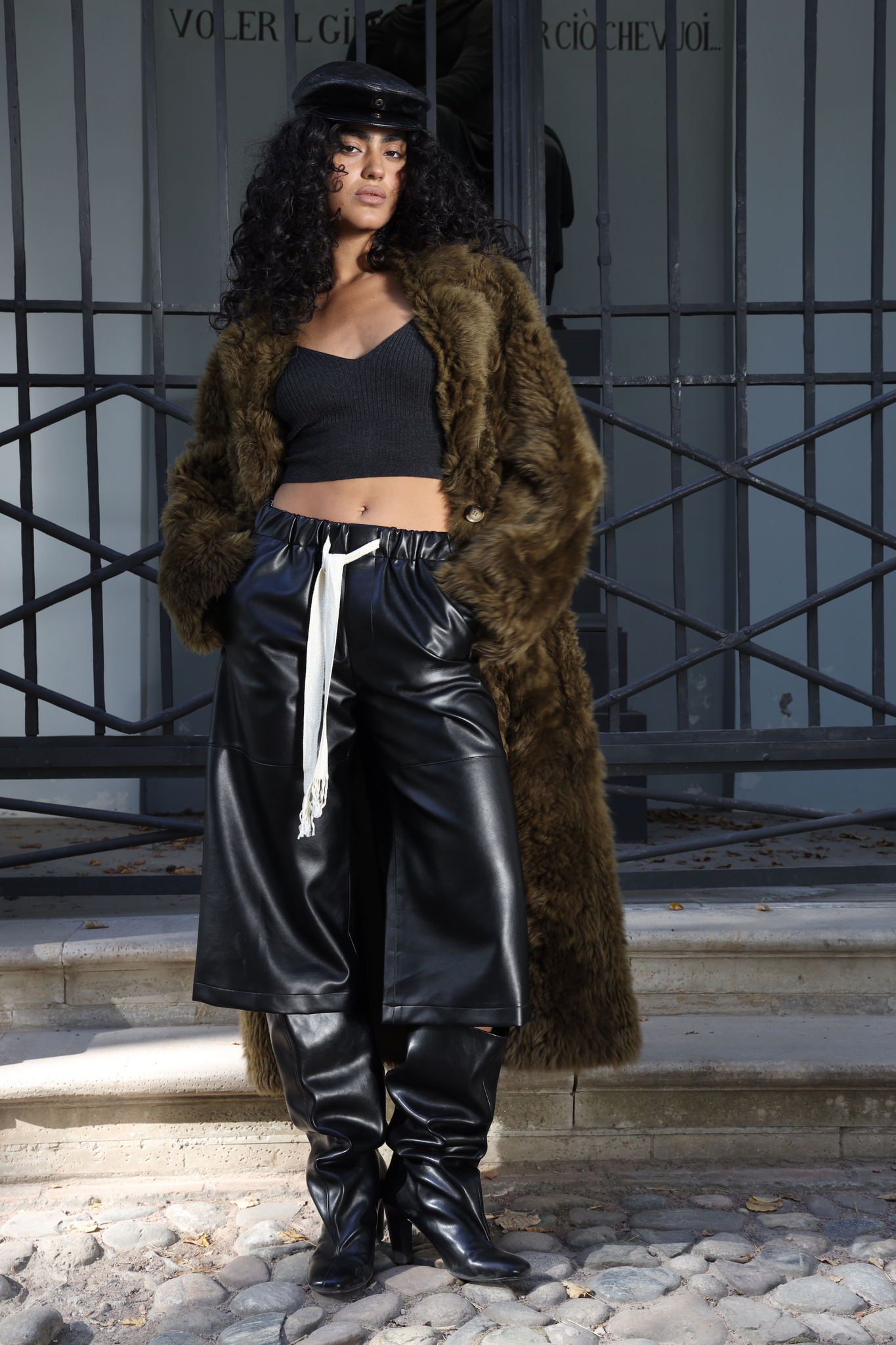 Бермуды из экокожи Paper Moon