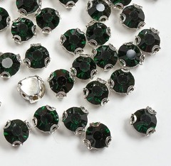 Стразы пришивные стекло в оправе, d 8,5 мм, изумрудный