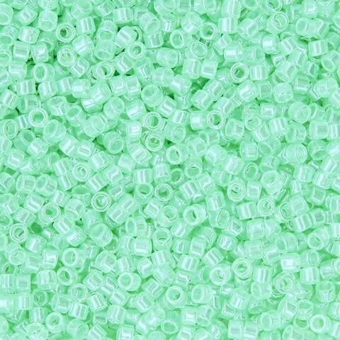 Японский бисер TOHO Treasure (№144), жемчужный глянцевый