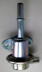 РЕГУЛЯТОР ДАВЛЕНИЯ ТОПЛИВА NEXIA N150 1,5 SOHC, LANOS, CHANCE 1,5 ЕВРО 3 (ПРЯМОЙ) GROG