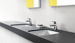 Смеситель для раковины 70, с донным клапаном, хром Hansgrohe Logis 71070000
