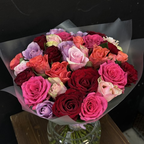 Микс из 31 кенийской розы