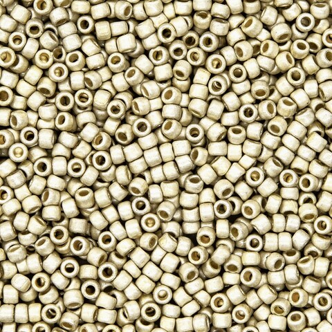Японский бисер TOHO Round 15/0 (№PF558F), непрозрачный матовый с металлическим блеском