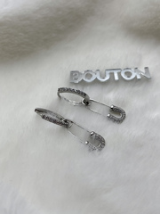 Серьги кольца серебристые с подвесками 