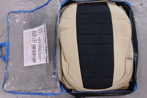 Авточехлы Mazda CX-5 (три отд. кресла) Touring, Active, Supreme с 11-17г. (бежевые бока и тыл, центр алькантара черная) (Эксклюзивный комплект)