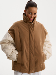 Бомбер с акцентными рукавами, цвет какао