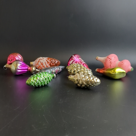 Ёлочные игрушки набор из 10 разных шишки, сосульки, колокольчик и др, стекло, роспись, узоры, подвесные, винтаж СССР 1960-1990 гг