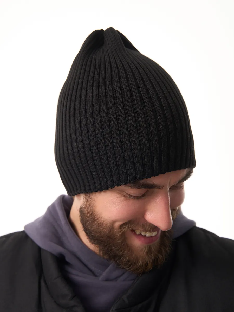 Шапка осенняя бини вязаная зима