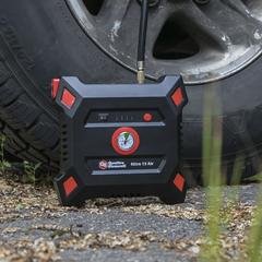 Пусковое устройство QUATTRO ELEMENTI Nitro 15 Air  (12В, 15000 мАч, 600 А,  Компрессор, USB, LCD -  фонарь) (Арт. 790-335)
