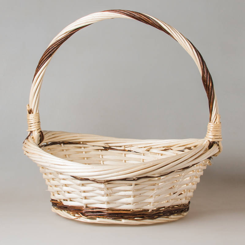 корзинка плетеная. плете н ые. плетеные изделия. плетёные корзины из лозы. корзина плетеная с ручкой.